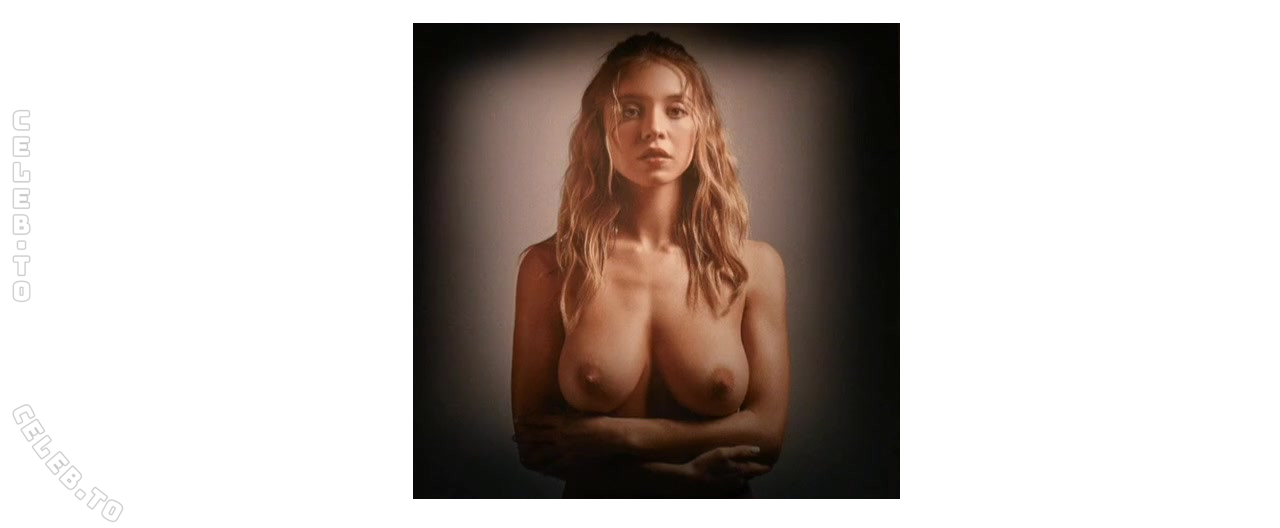Sydney Sweeney photo