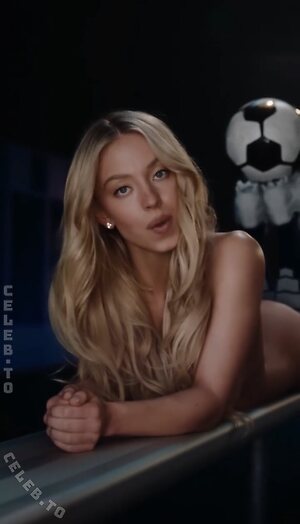 Sydney Sweeney leaked photo #539