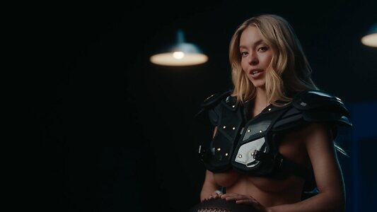 Sydney Sweeney leaked photo #591