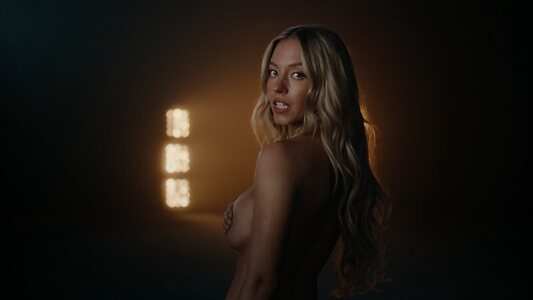Sydney Sweeney leaked photo #600