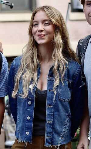 Sydney Sweeney leaked photos