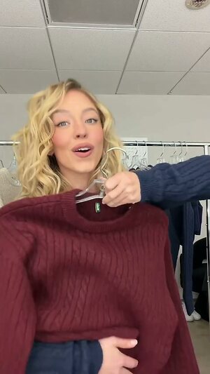 Sydney Sweeney leaked photo #1022