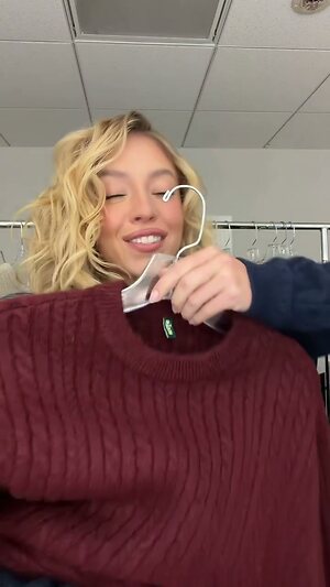 Sydney Sweeney leaked photo #1024