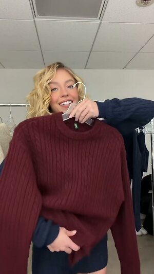 Sydney Sweeney leaked photo #1025