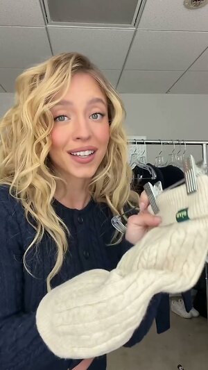 Sydney Sweeney leaked photo #1030