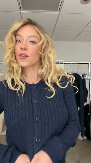 Sydney Sweeney leaked photo #1056