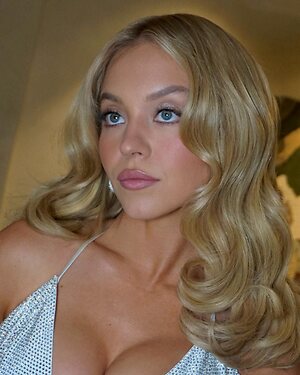 Sydney Sweeney leaked photo #1239