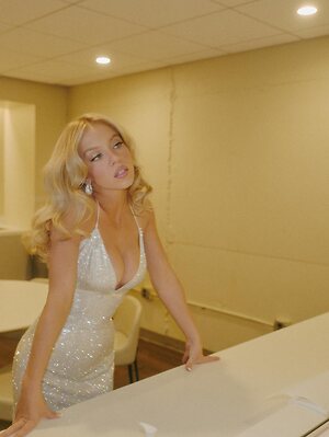 Sydney Sweeney leaked photo #1242