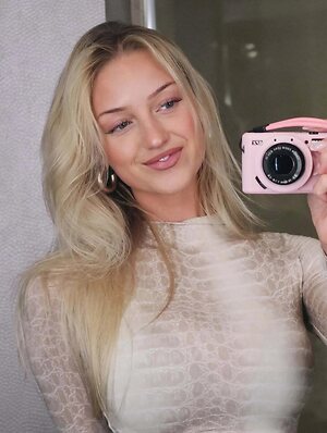 Sydney T