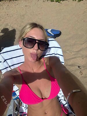 Sydney Thomas Nude Leaked Photo #7