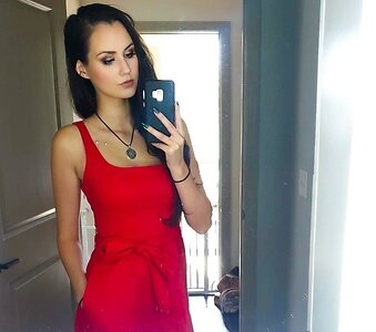 Sydney Watson leaked photo #33