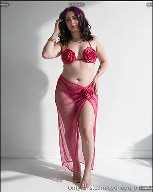 SydneyQ Nude Leaked Photo #9