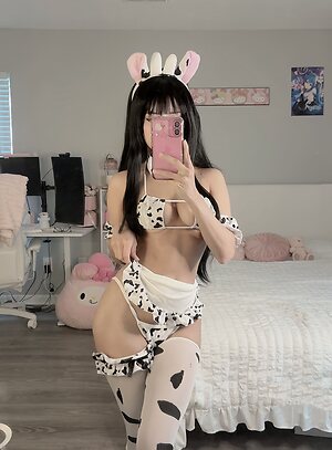 Sylvie leaked photo #21