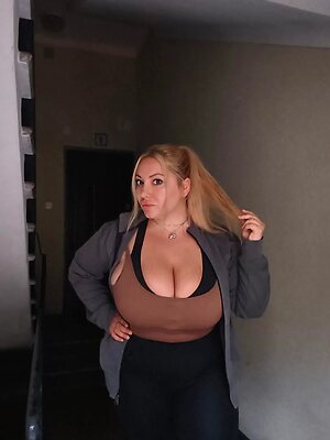 T H I C C Italia Silvia Dagnino Nude Leaked Photo #73