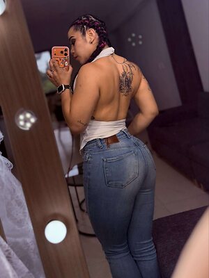 Tabata_villalo Nude Leaked Photo #7