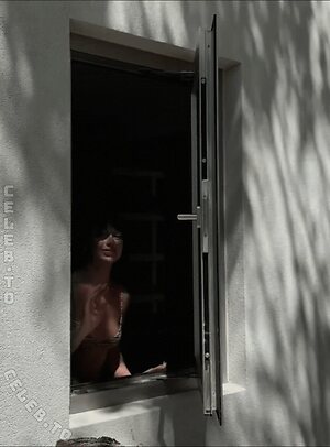 Tabitha Swatosh Nude Leaked Photo #5