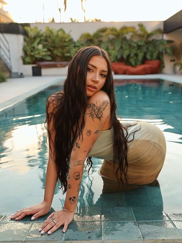 Taina Costa leaked photos