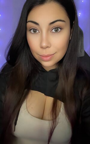 Taini leaked photo #4
