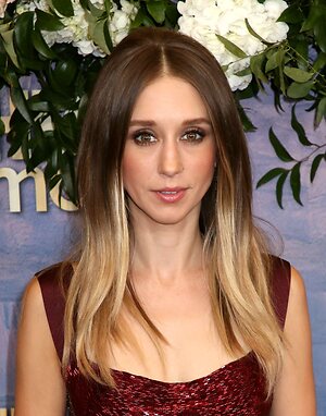 Taissa Farmiga leaked photo #2