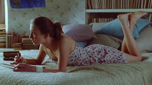 Taissa Farmiga leaked photo #64