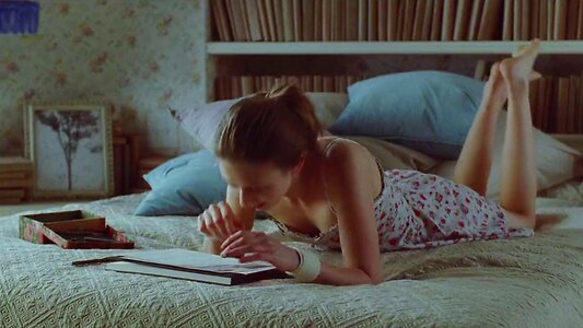 Taissa Farmiga leaked photo #67
