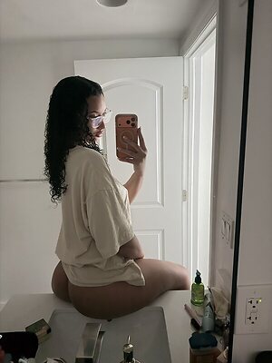Tamimi_babyy leaked photo #6