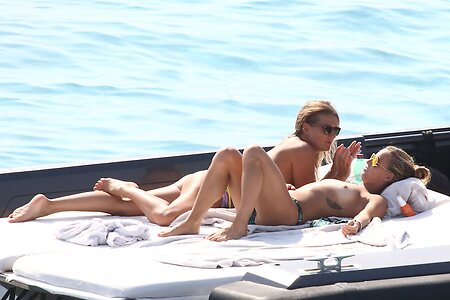 Tania Cagnotto leaked photo #33