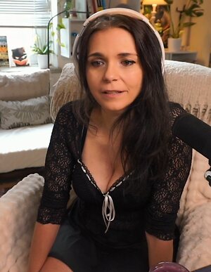 Tania Derveaux Nude Leaked Photo #38