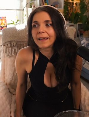 Tania Derveaux Nude Leaked Photo #47