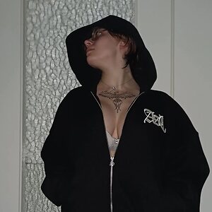Tanja Bryks leaked photo #2