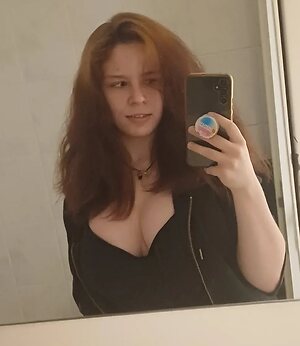 Tanja Bryks leaked photo #9