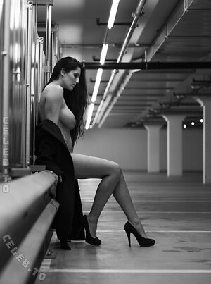 Tanja Weiss Nude Leaked Photo #10