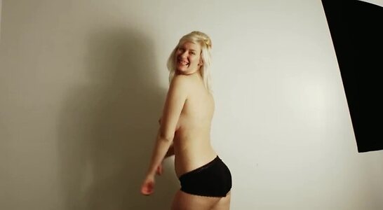 Tara Clark leaked photo #10