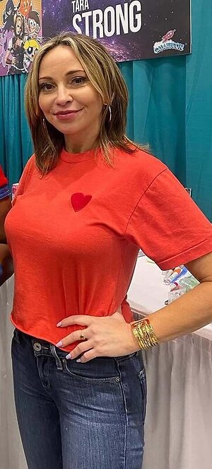 Tara Strong leaked photo #6