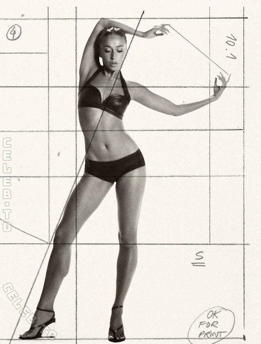 Tate McRae photo
