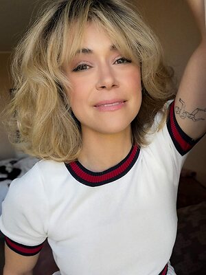 Tatiana Maslany leaked photo #2