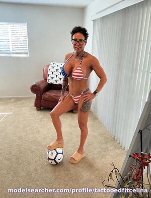 Tattooed Fit Celina leaked photo #8