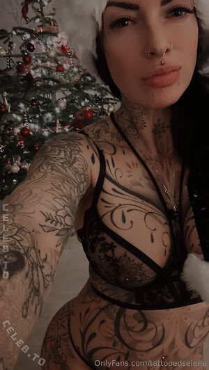 Tattooedselene photo