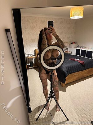 Tattooedselene Nude Leaked Photo #37