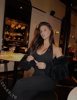 Tay Morad Nude Photos