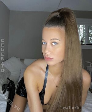 TayaTheGoddess photo