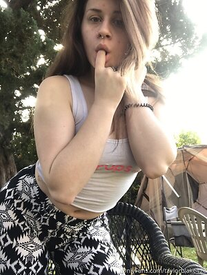 Taylor Blake leaked photo #40