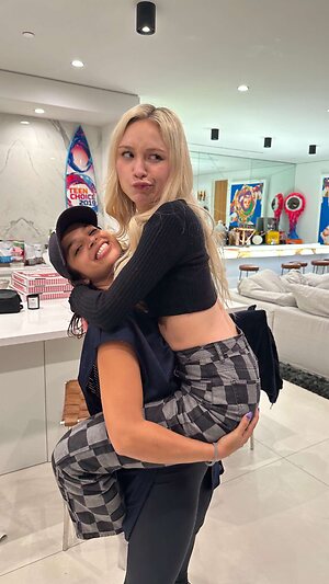 Taylor Hudson leaked photo #41