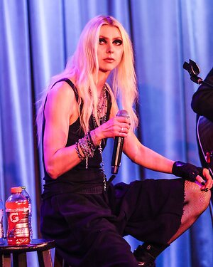 Taylor Momsen leaked photo #96