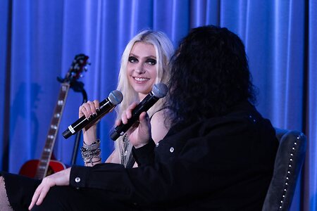 Taylor Momsen leaked photo #117