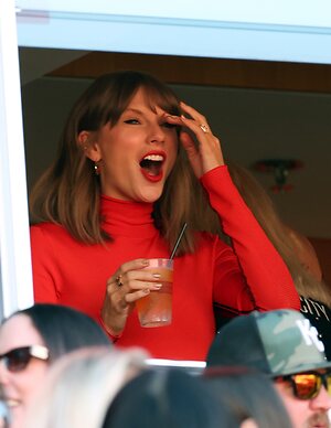 Taylor Swift Fakes leaked photo #17
