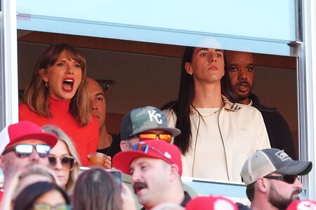 Taylor Swift Fakes leaked photo #29