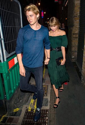 Taylor Swift leaked photo #194