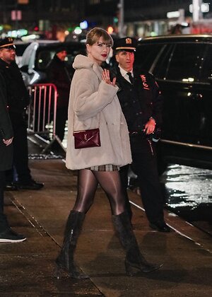 Taylor Swift leaked photo #432