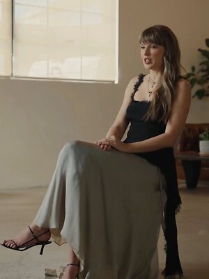 Taylor Swift leaked photo #484